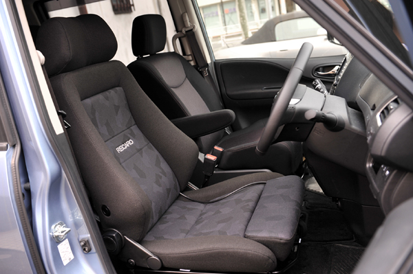 Recaro Blog 横浜市中区ａｓｍ レカロシート専門店