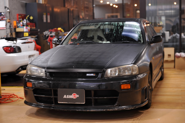 190501_nissan_r34_skyline_gtst_.jpg