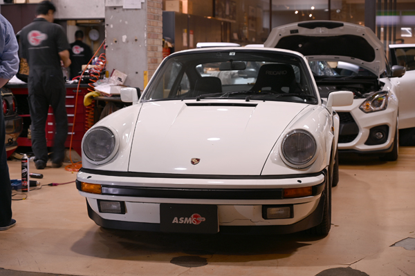 191022_porsche_930_.jpg