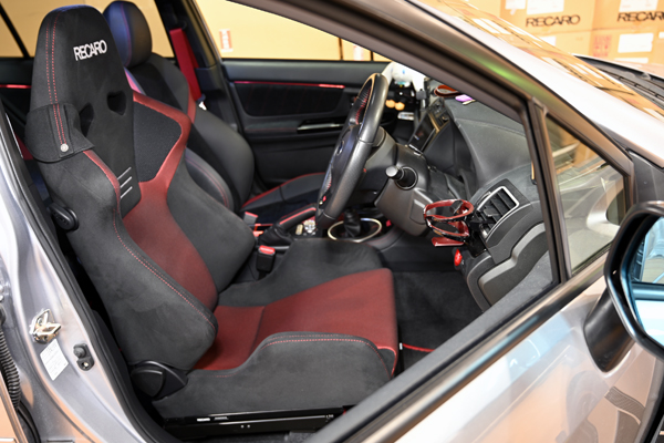 191217_subaru_wrx_recaro_sr6_asmyokohama.jpg