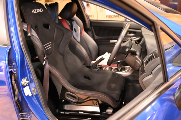 191218_subaru_wrx_recaro_rsg_asmyokohama.jpg