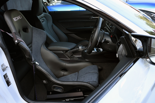 201103_bmw_m2_recaro_rsg_asmyokohama.jpg