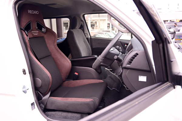 トヨタ レカロ専門店 ASM -横浜市中区- レカロ(RECARO)シート装着写真 