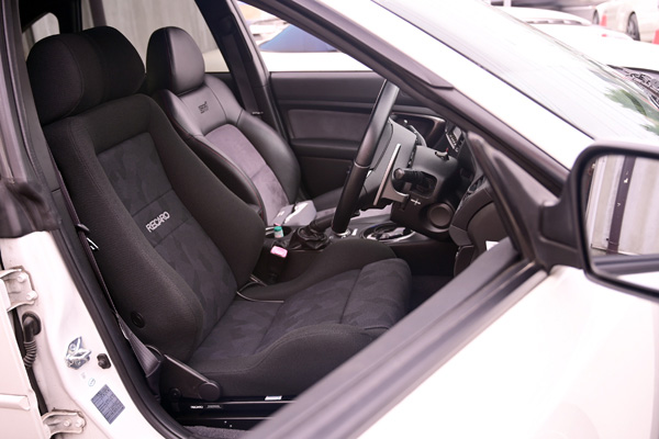 テレビで話題】 RECARO インターナショナル シートレール レガシィ BE